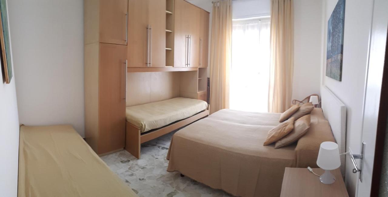 Vreni Lodge Finale Ligure Buitenkant foto